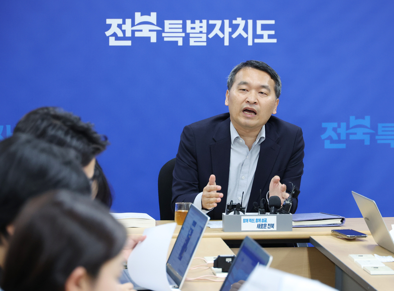 국토부가 새만금 SOC사업에 대한 적정성을 검토한 결과 사업 진행에 아무런 문제가 없는 것으로 확인됐다. ⓒ전북도청 